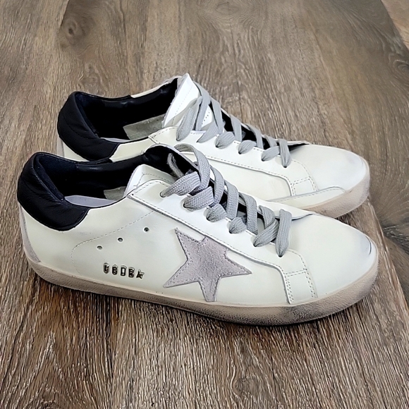 Golden Goose Super-Star Low SneakersWomen's Size 38 Leather Shoe GGDB Star